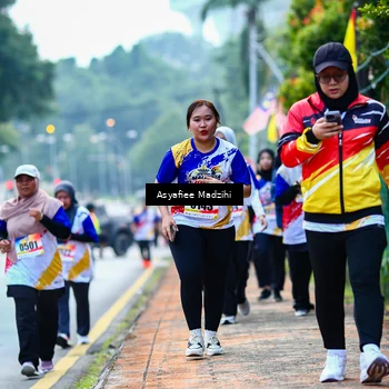 Runner Photo 8312122