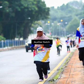 Runner Photo 8312128