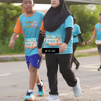 Runner Photo 8312142