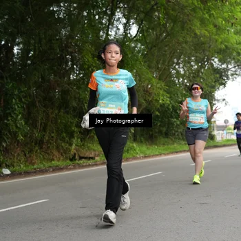 Runner Photo 8312200