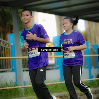 Runner Photo 8312205