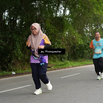 Runner Photo 8312216