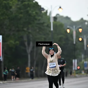 Runner Photo 8312231