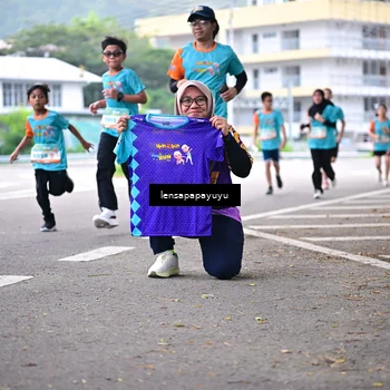 Runner Photo 8312261