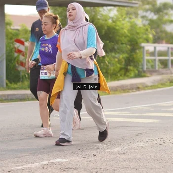 Runner Photo 8312274
