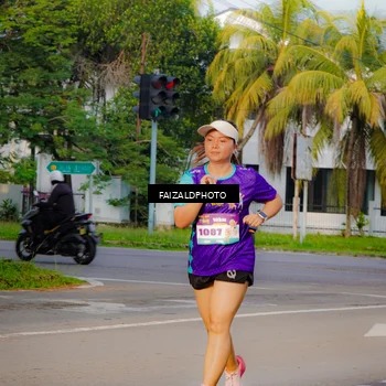 Runner Photo 8312284