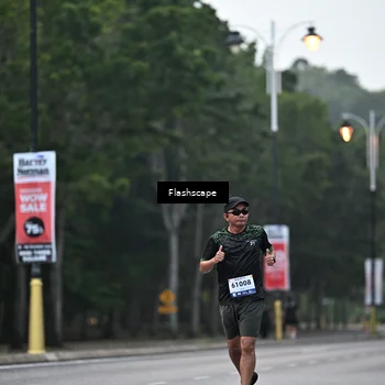 Runner Photo 8312291