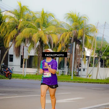 Runner Photo 8312292