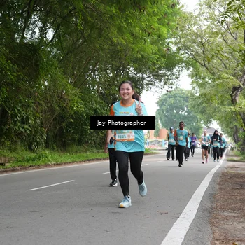Runner Photo 8312301