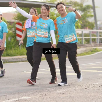 Runner Photo 8312330