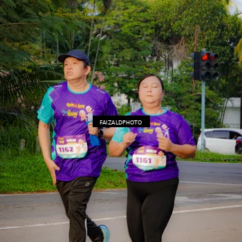Runner Photo 8312331