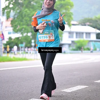 Runner Photo 8312334