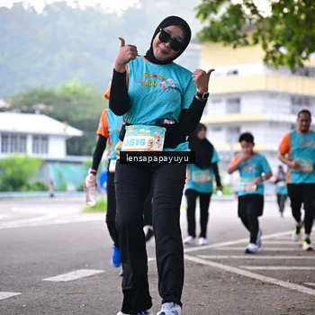 Runner Photo 8312362