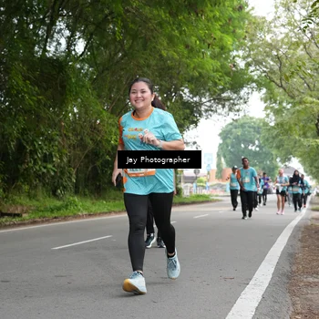 Runner Photo 8312375