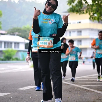 Runner Photo 8312383