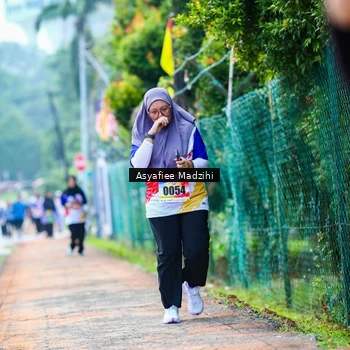 Runner Photo 8312388