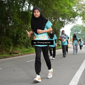 Runner Photo 8312399