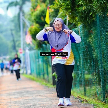 Runner Photo 8312425