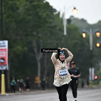 Runner Photo 8312442