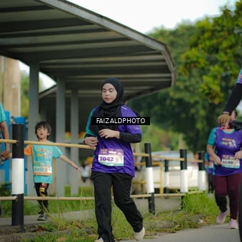 Runner Photo 8312449