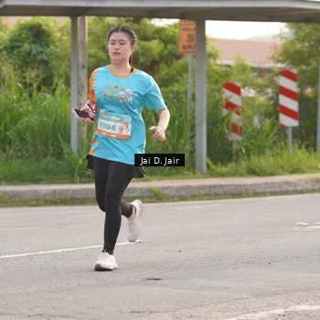 Runner Photo 8312451