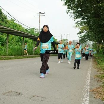 Runner Photo 8312453