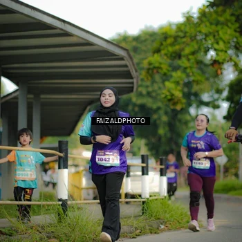 Runner Photo 8312454