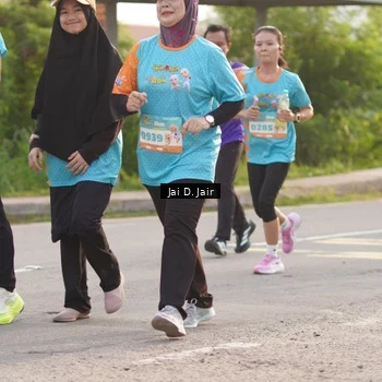 Runner Photo 8312467