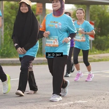Runner Photo 8312471