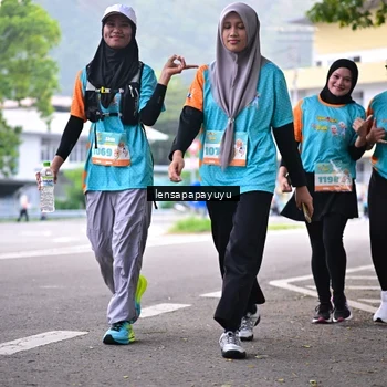 Runner Photo 8312484