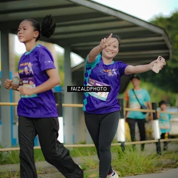 Runner Photo 8312486