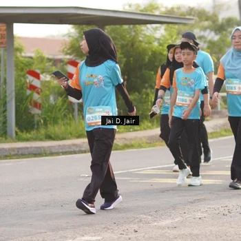 Runner Photo 8312498
