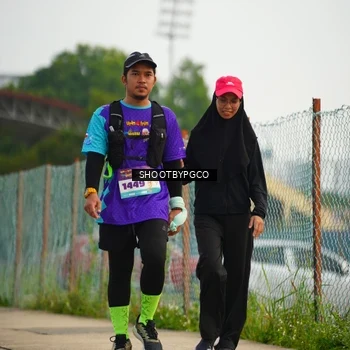 Runner Photo 8312510