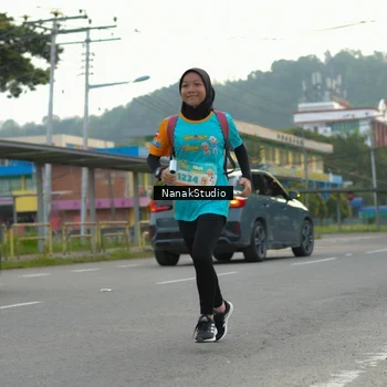 Runner Photo 8312530