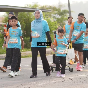 Runner Photo 8312533