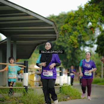 Runner Photo 8312534