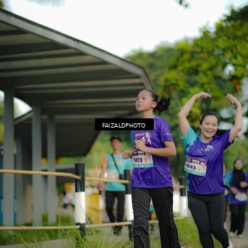 Runner Photo 8312535