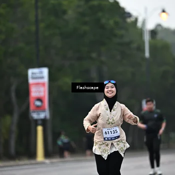 Runner Photo 8312543