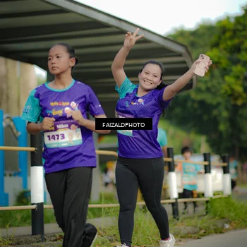 Runner Photo 8312553