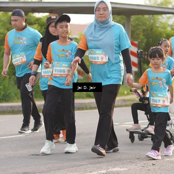 Runner Photo 8312576