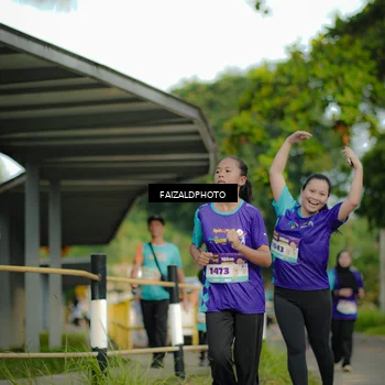Runner Photo 8312580
