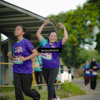 Runner Photo 8312594