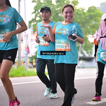 Runner Photo 8312611
