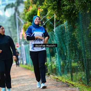 Runner Photo 8312612