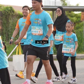 Runner Photo 8312638