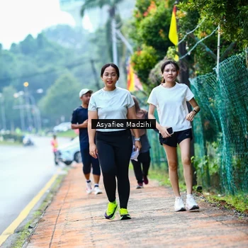 Runner Photo 8312646