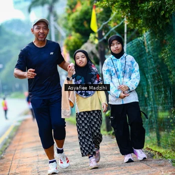 Runner Photo 8312676