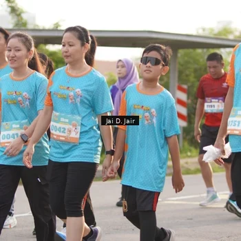 Runner Photo 8312686