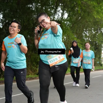 Runner Photo 8312697