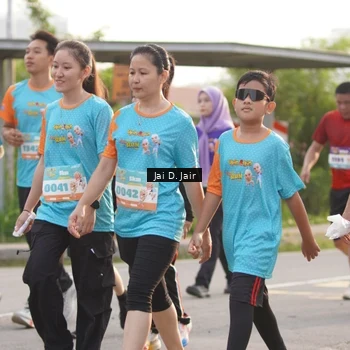 Runner Photo 8312700